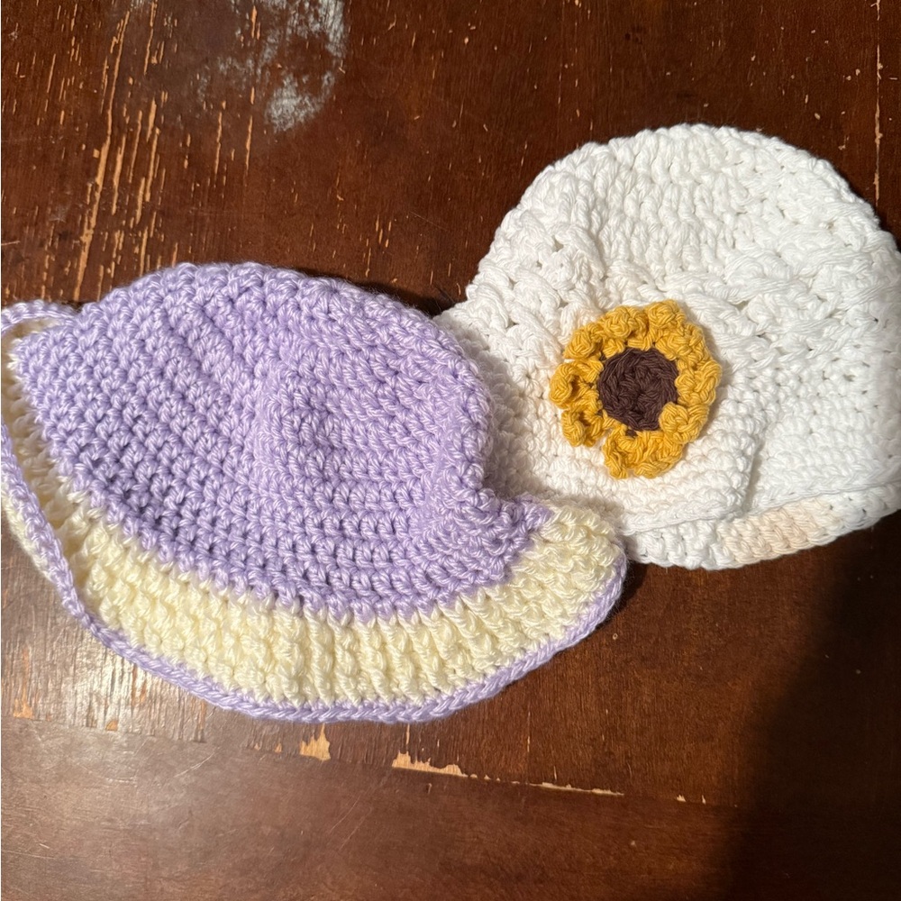 Handmade Kids Crochet Hat Set - White and Purple